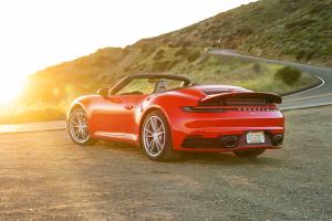 Porsche 911 Carrera Cabriolet 2019 года  (NA)